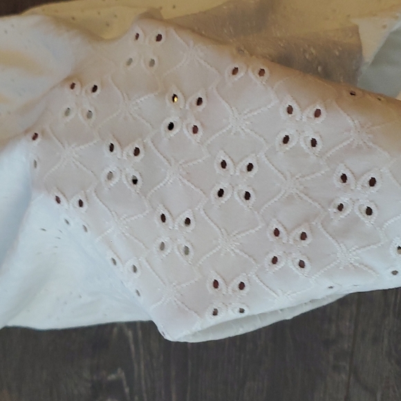 White 🎀 EVERLY Dress - Small - Picture 6 of 7